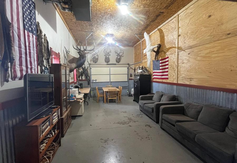 Final Destination Outfitters Lodge